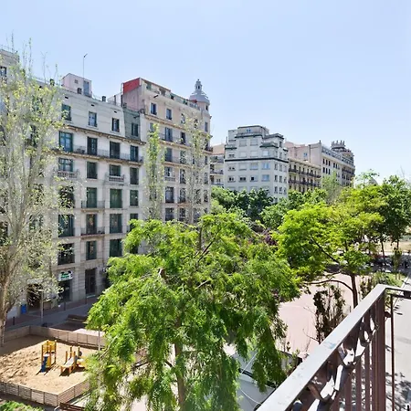 U-nique Mistral * Barcelona