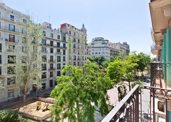U-nique Mistral * Barcelona
